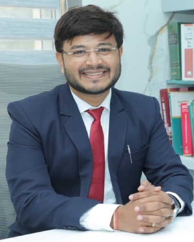 CA Jainam Hitesh Shah – Director